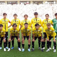 第４節のＦＣ東京戦前、集合写真撮影に臨む柏イレブン
